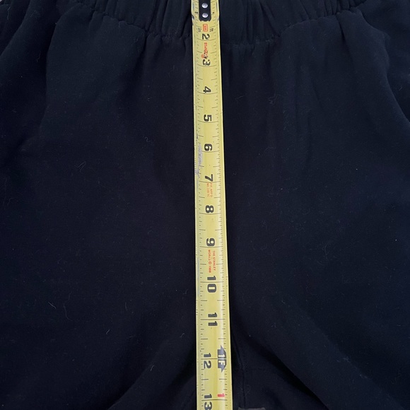 Hollister Joggers - Picture 2 of 5